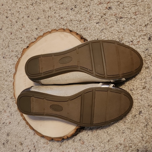 Anne Klein Sport Womens Flats Sz 7 - Picture 5 of 9
